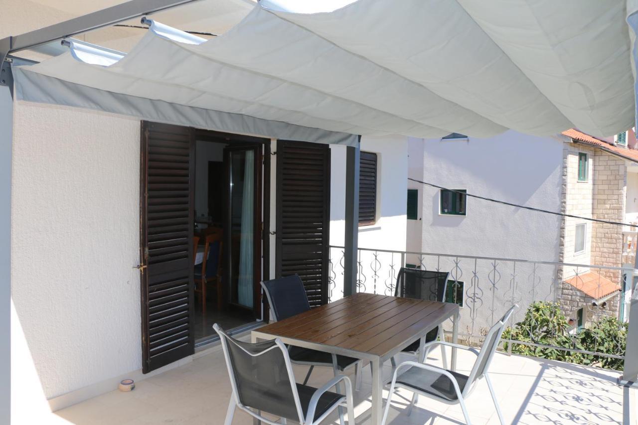 Apartment Grgas-Tucilo Zablaće Eksteriør billede