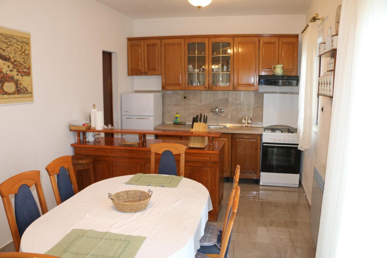 Apartment Grgas-Tucilo Zablaće Eksteriør billede
