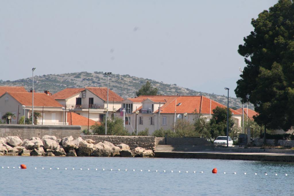 Apartment Grgas-Tucilo Zablaće Eksteriør billede