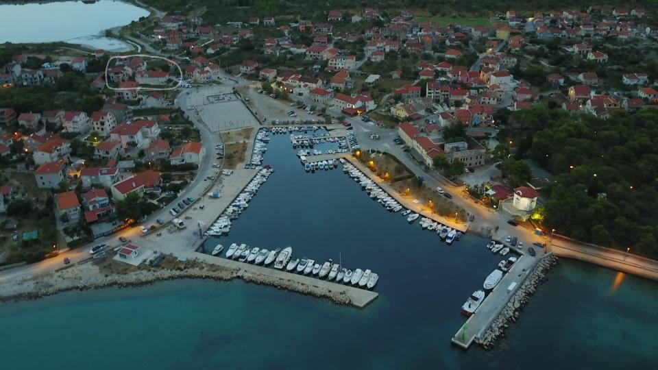 Apartment Grgas-Tucilo Zablaće Eksteriør billede